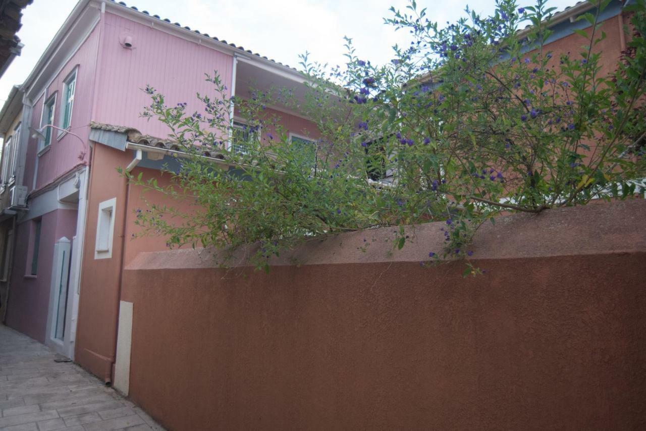 LefkádaLa Casa Rosaアパートメント エクステリア 写真