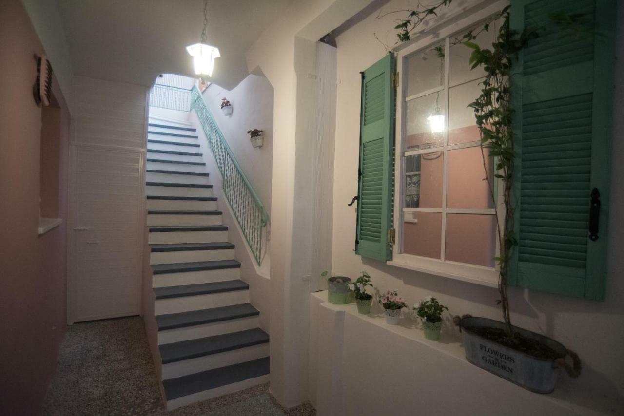 LefkádaLa Casa Rosaアパートメント エクステリア 写真